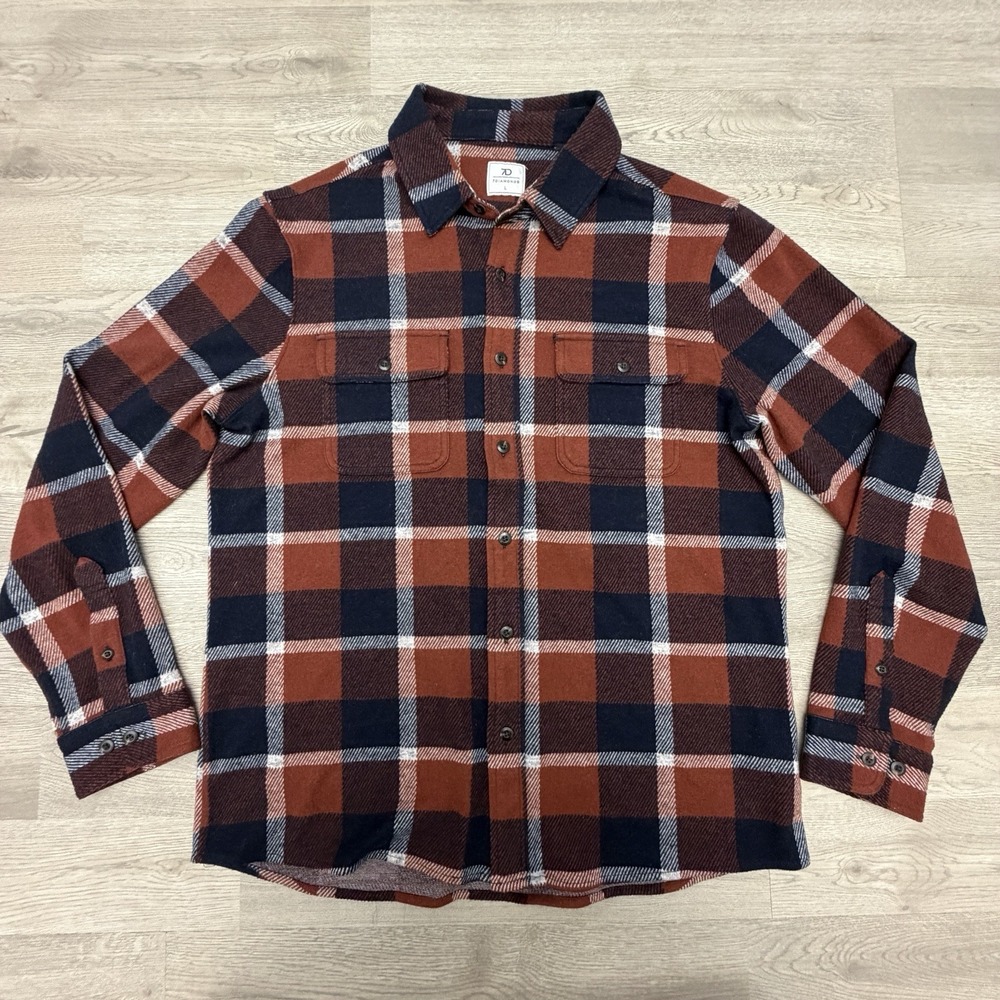 7Diamonds Generation Soft Flannel Shirt Mens L Rust Navy Plaid Stretch Button Up - Picture 2 of 10